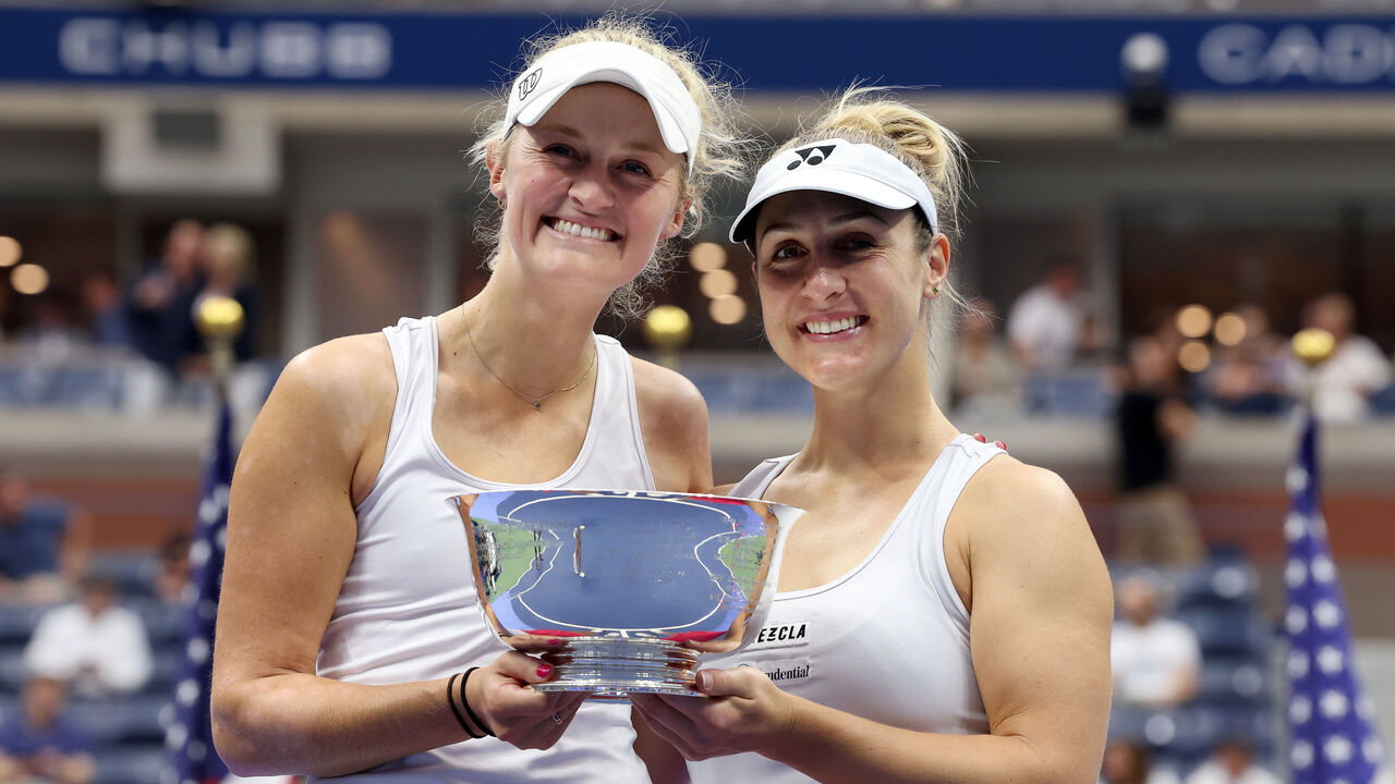 Dabrowski and Routliffe win US Open Women Doubles Crown